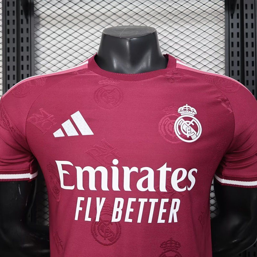 Футболка игровая Реал Мадрид 2026/2027 Special Player Edition