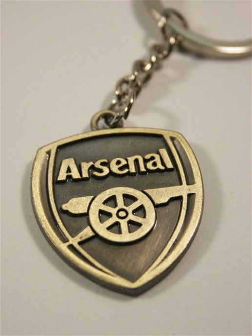 Брелок Арсенал металл винтаж
