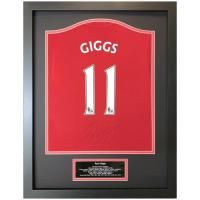 �������� � ���������� ������ ������ Giggs Signed Shirt (Framed)