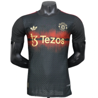 Футболка игровая Манчестер Юнайтед 2025/2026 Black Tezos Special Edition (Player version) Футболка игровая Манчестер Юнайтед 2025/2026 Black Tezos Special Edition (Player version)