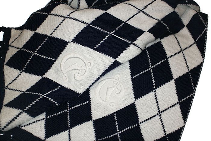 Шарф"Д" 1015/9012 вяз.целиком белым ромбом