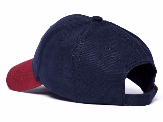 Бейсболка Барселона 107717