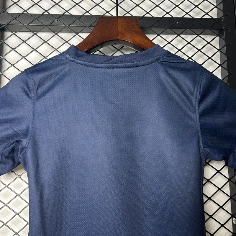 Детская форма ПСЖ 2025/2026 домашняя