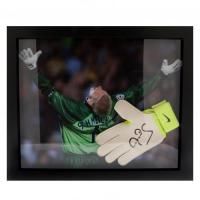 ���������� �������� � ���������� ������ �������� Schmeichel Signed Glove 