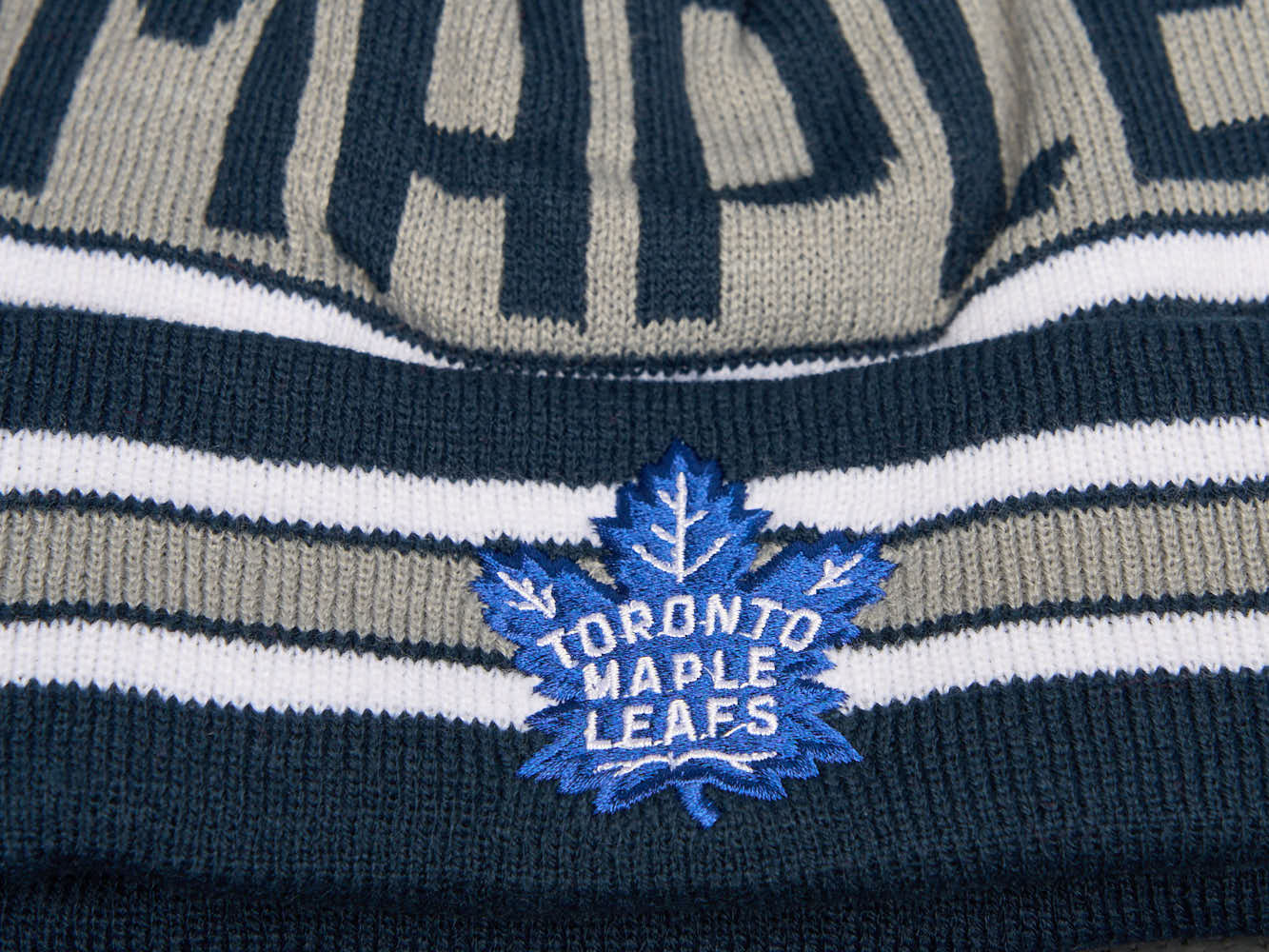 Toronto Maple Leafs 59390 -