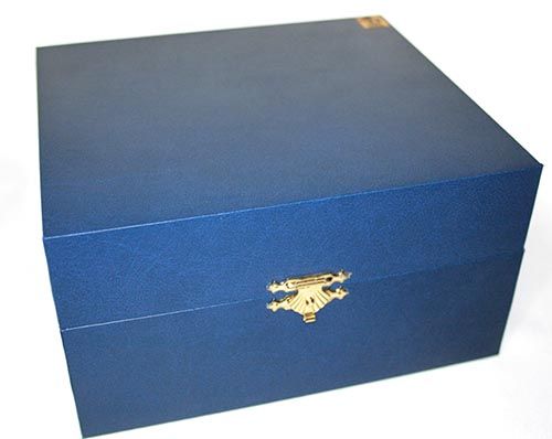 Стакан с подстаканником "Д" в атласн. упаковке(хрусталь)