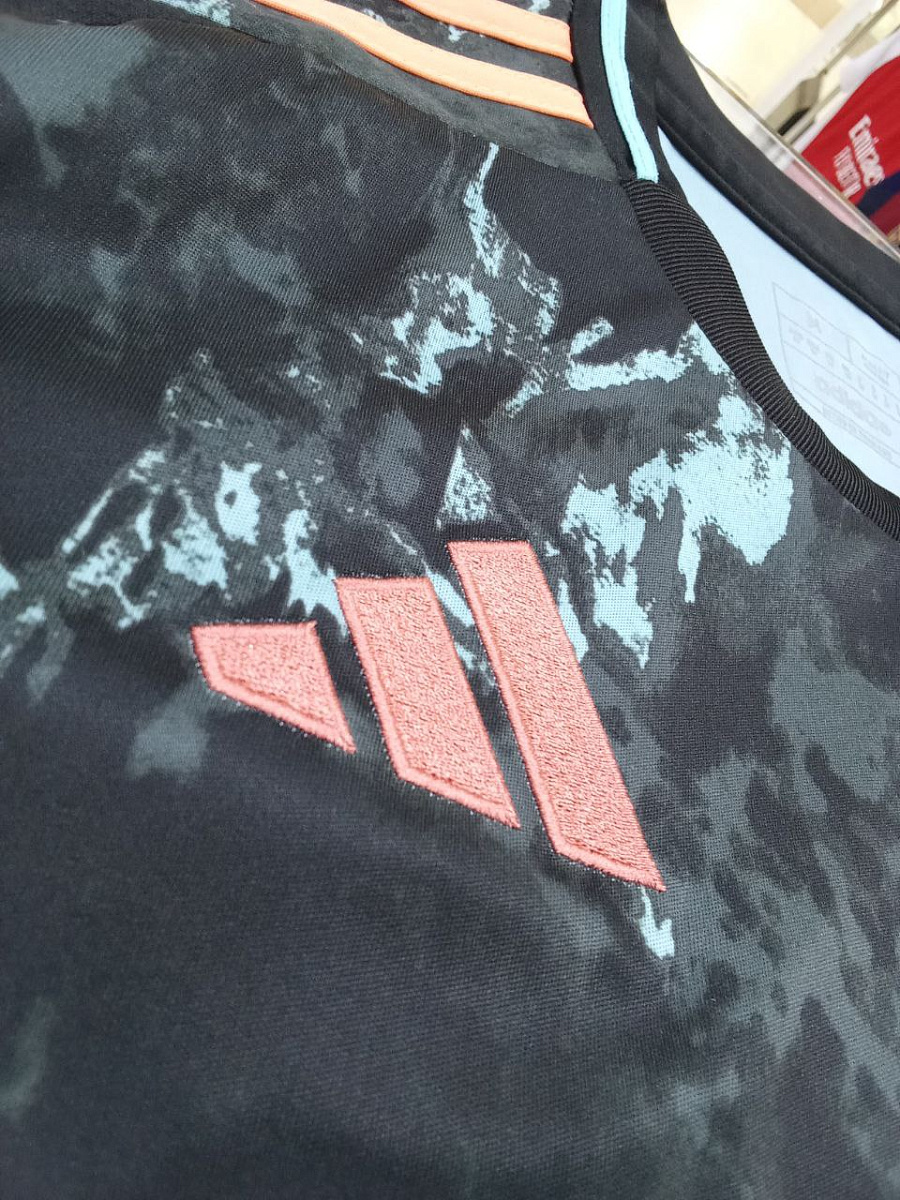 Футболка игровая Бавария 2024/2025 гостевая