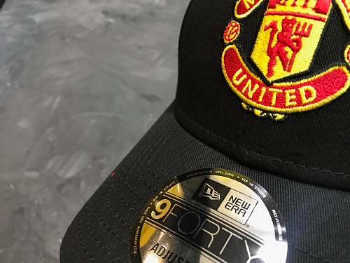 Бейсболка Манчестер Юнайтед New Era 9Forty черная