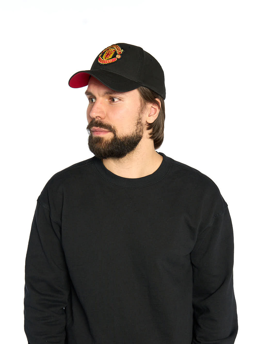 Бейсболка Манчестер Юнайтед  черная 107693