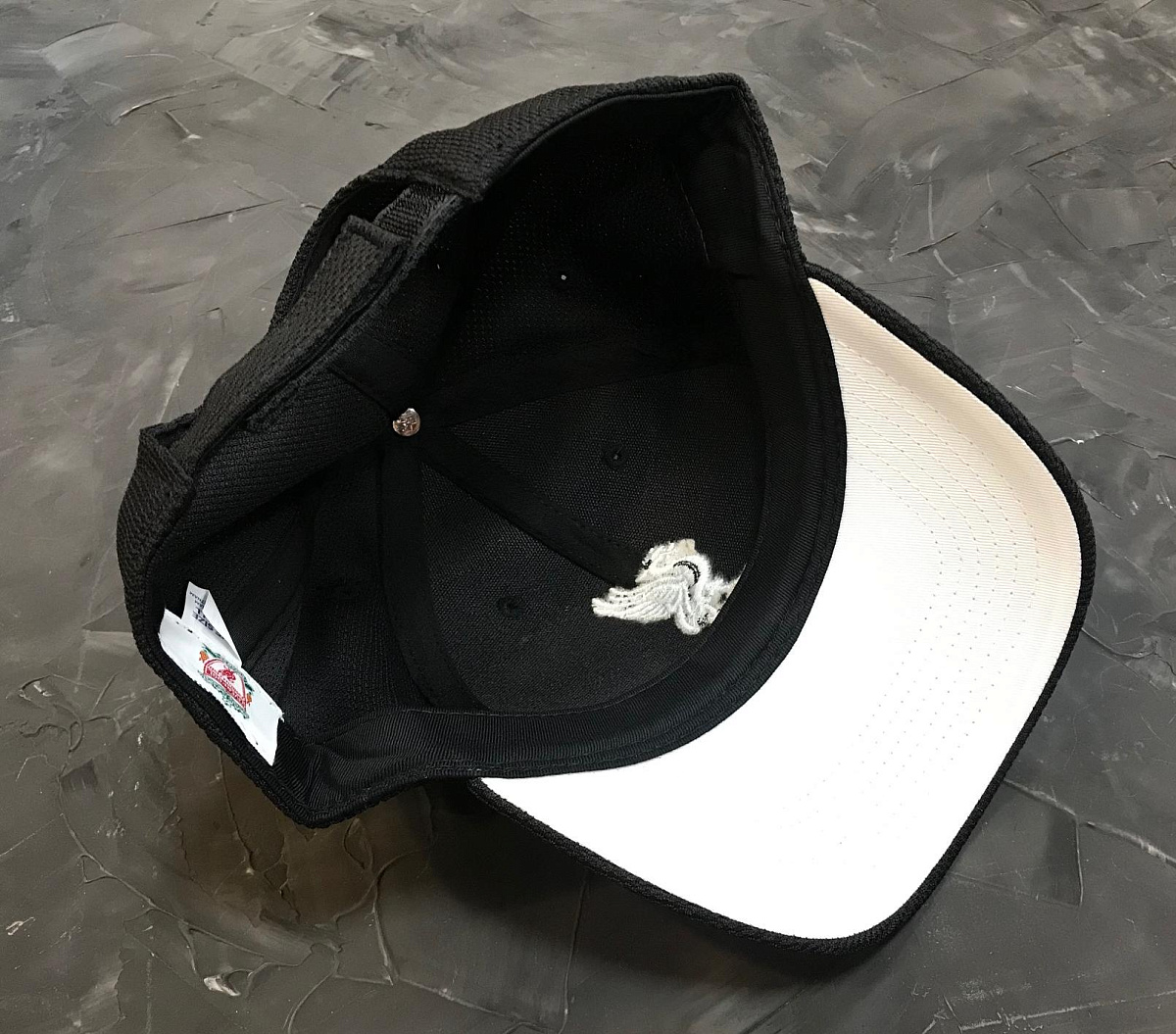 Бейсболка Ливерпуль Cap Gustav