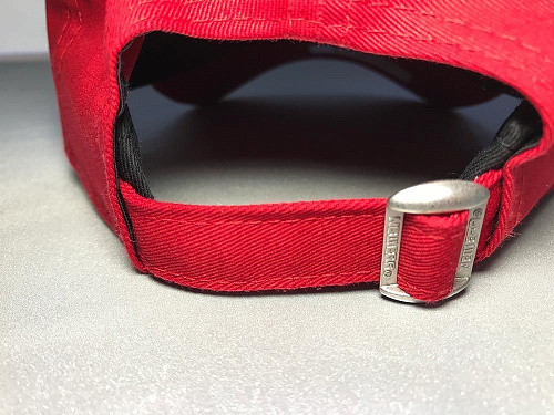 Бейсболка Манчестер Юнайтед New Era 9Forty красная