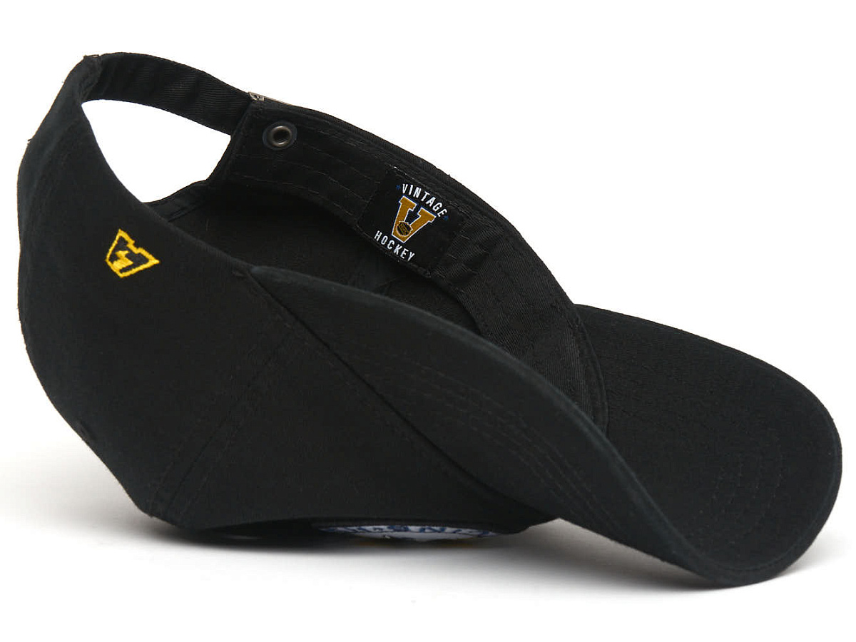 Бейсболка Pittsburgh Penguins черная 31693