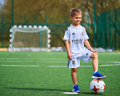 Детская форма Реал Мадрид 2025/2026 домашняя