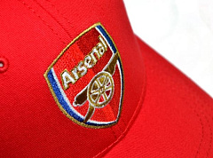 Бейсболка Арсенал красная Cap Red