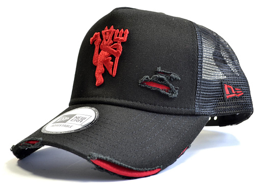 Бейсболка Манчестер Юнайтед New Era черная летняя