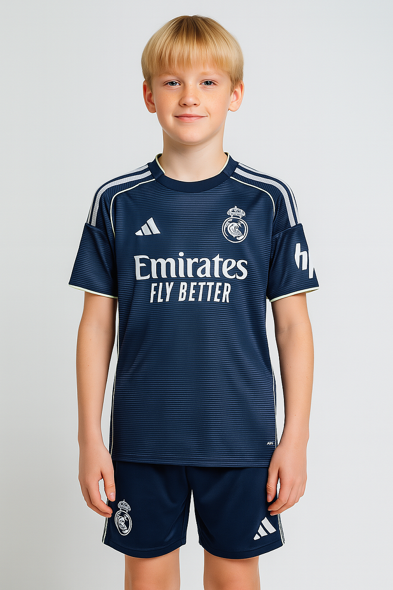 Детская форма Реал Мадрид 2025/2026 гостевая