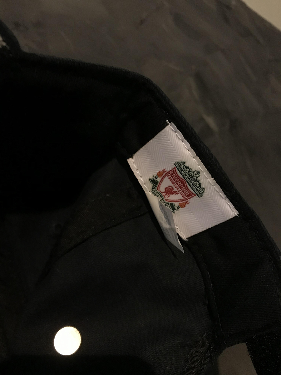 Бейсболка Ливерпуль Cap Core NV