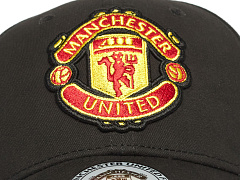 Бейсболка Манчестер Юнайтед  черная 107693