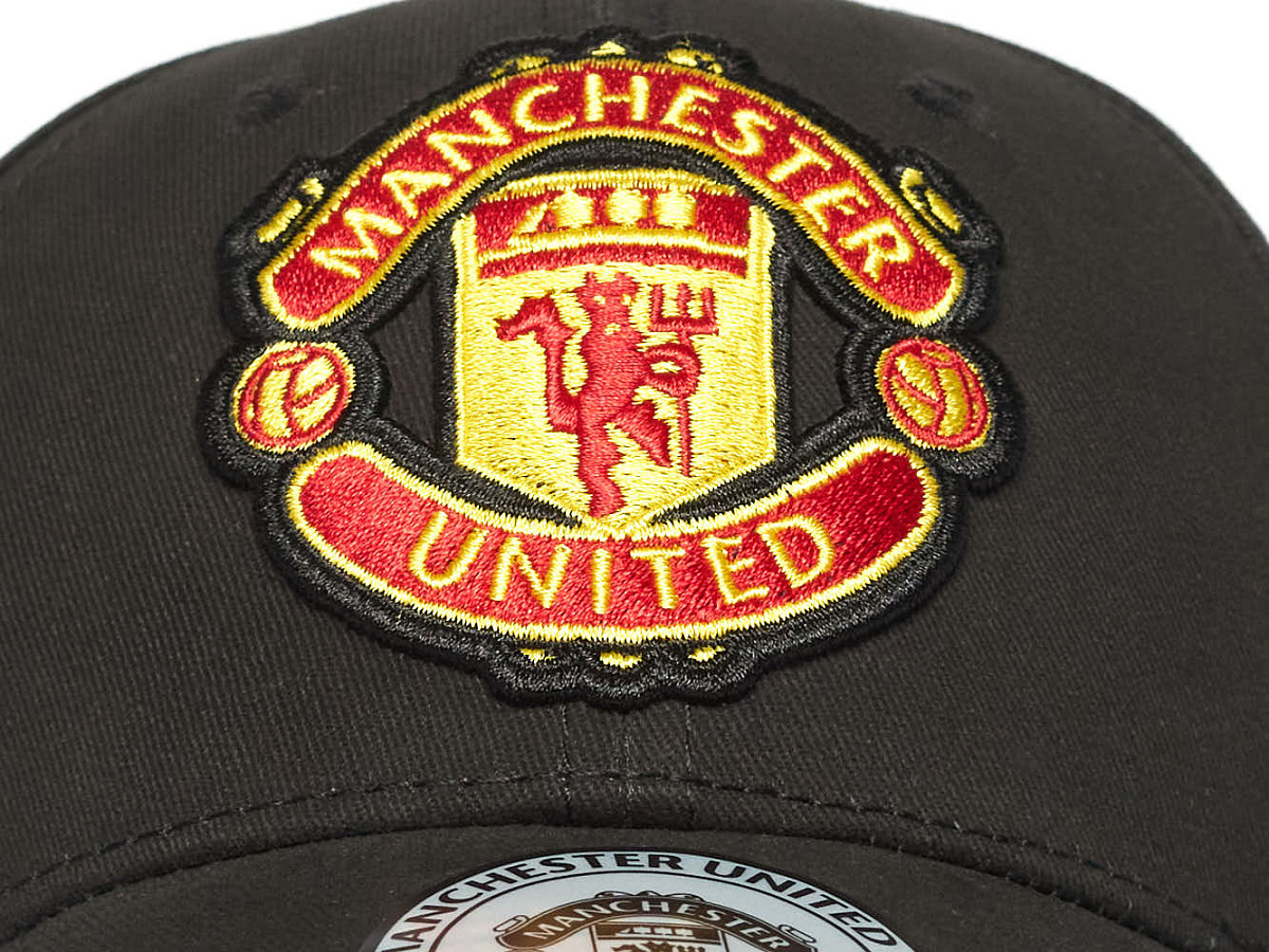 Бейсболка Манчестер Юнайтед подростковая черная 107692
