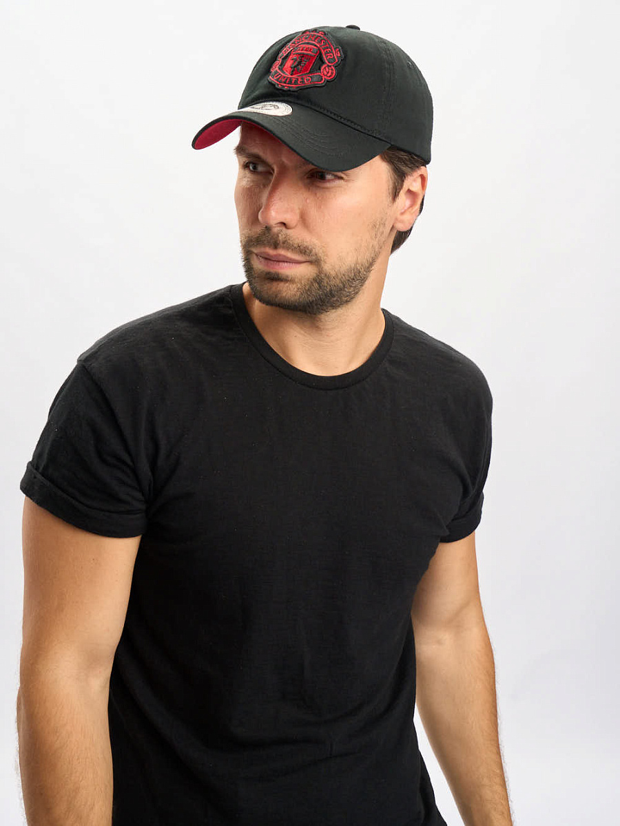 Бейсболка Манчестер Юнайтед  черная 107694