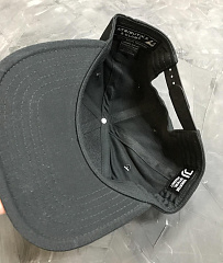 Бейсболка Ювентус 37231 черная с прямым козырьком