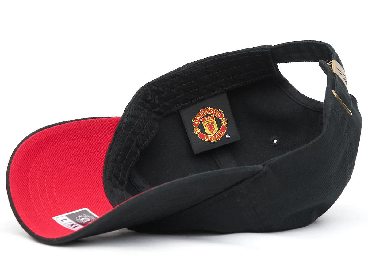Бейсболка Манчестер Юнайтед  черная 107694