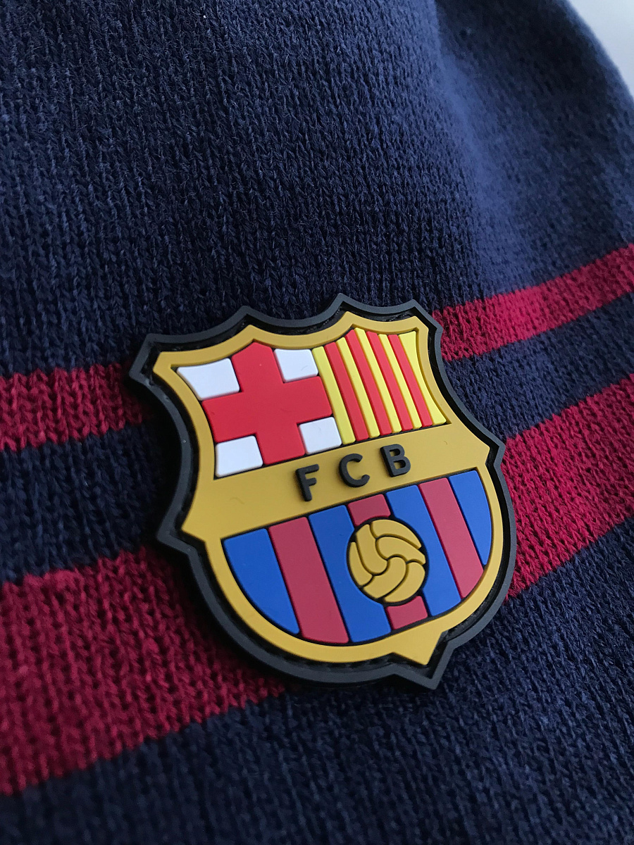 Подростковая шапка Барселона FCB3136