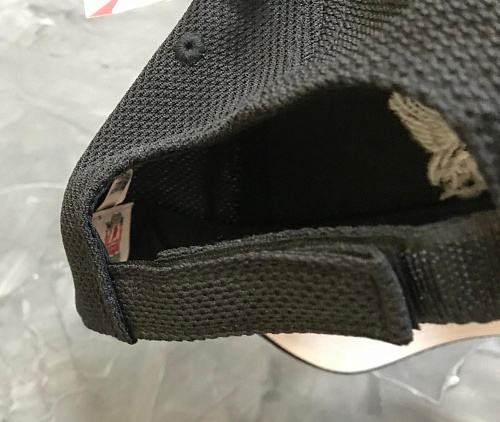 Бейсболка Ливерпуль Cap Gustav