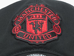 Бейсболка Манчестер Юнайтед  черная 107694