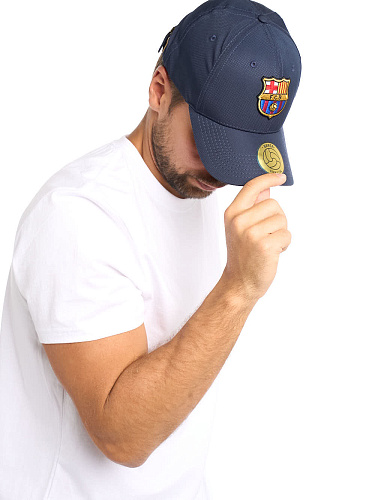 Бейсболка Барселона 107839