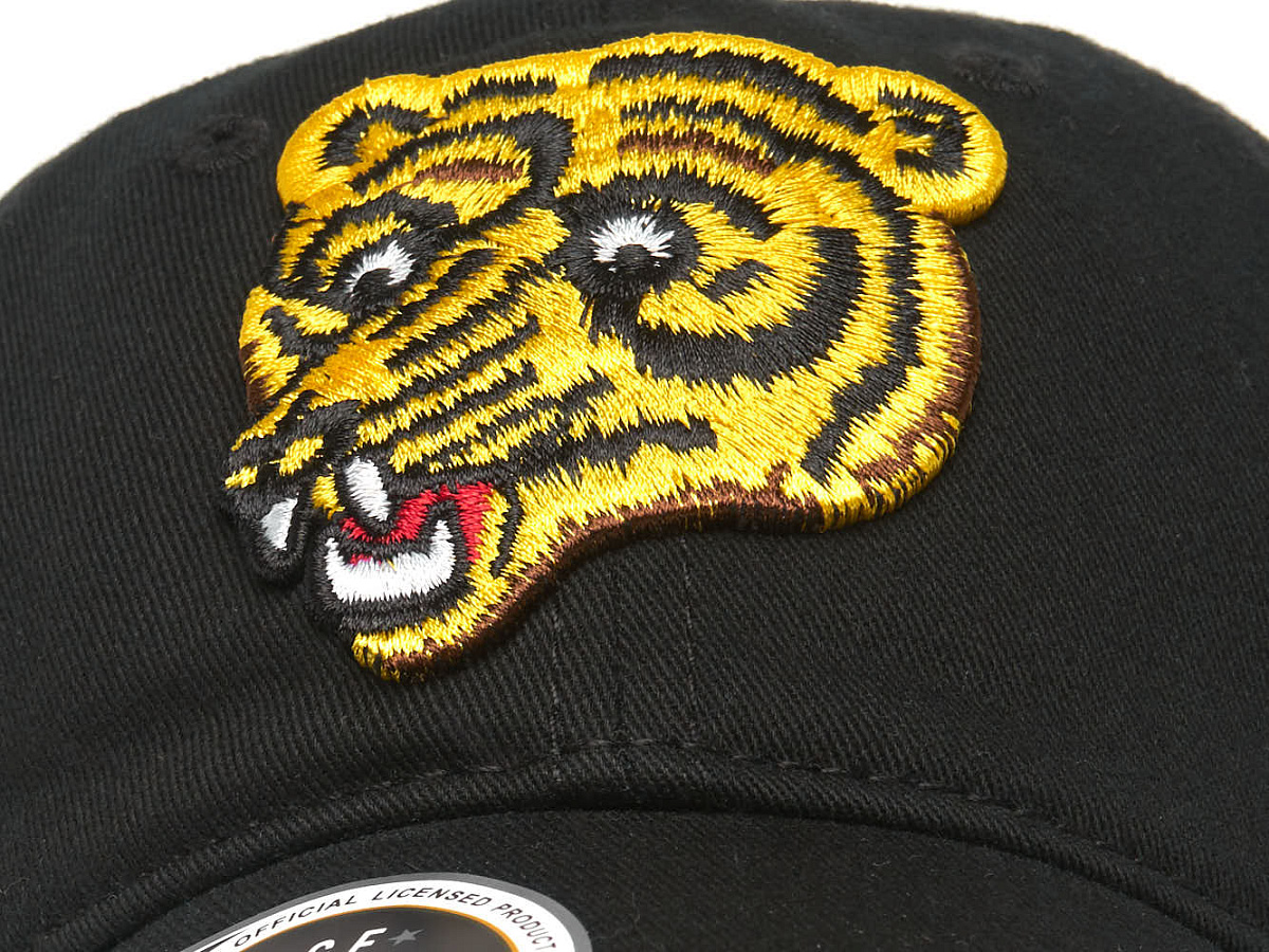 Бейсболка NHL Boston Bruins черная 31687