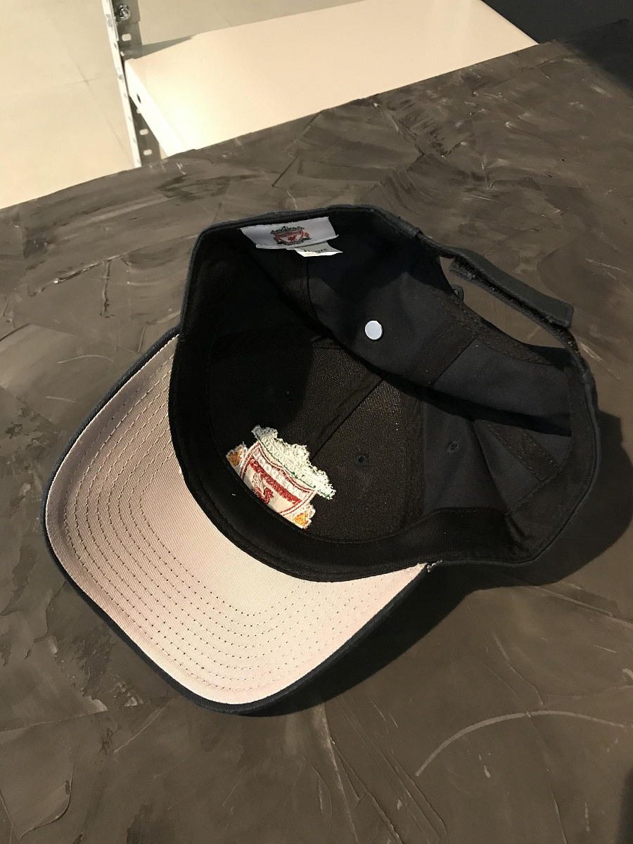 Бейсболка Ливерпуль Cap Core NV