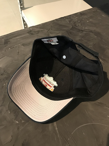 Бейсболка Ливерпуль Cap Core NV