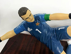Фигурка Игоря Акинфеева