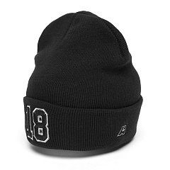 Шапка с номером 18, черная, 18917