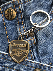 Брелок Арсенал металл винтаж