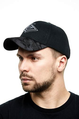 Бейсболка Спартак 120225 черная с черной эмблемой