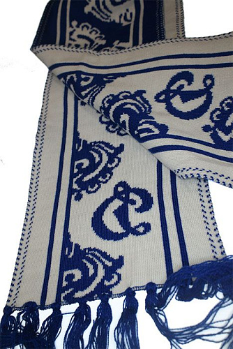 Шарф "Д" с орнаментом(Бос)