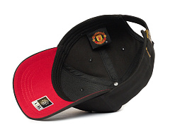 Бейсболка Манчестер Юнайтед  черная 107693