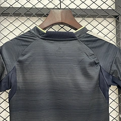 Детская форма Реал Мадрид 2025/2026 гостевая